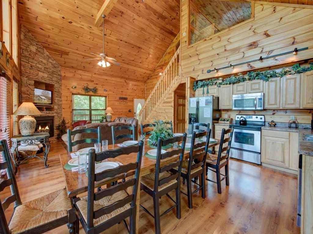 Our Mountain Getaway Villa Sevierville Exterior photo